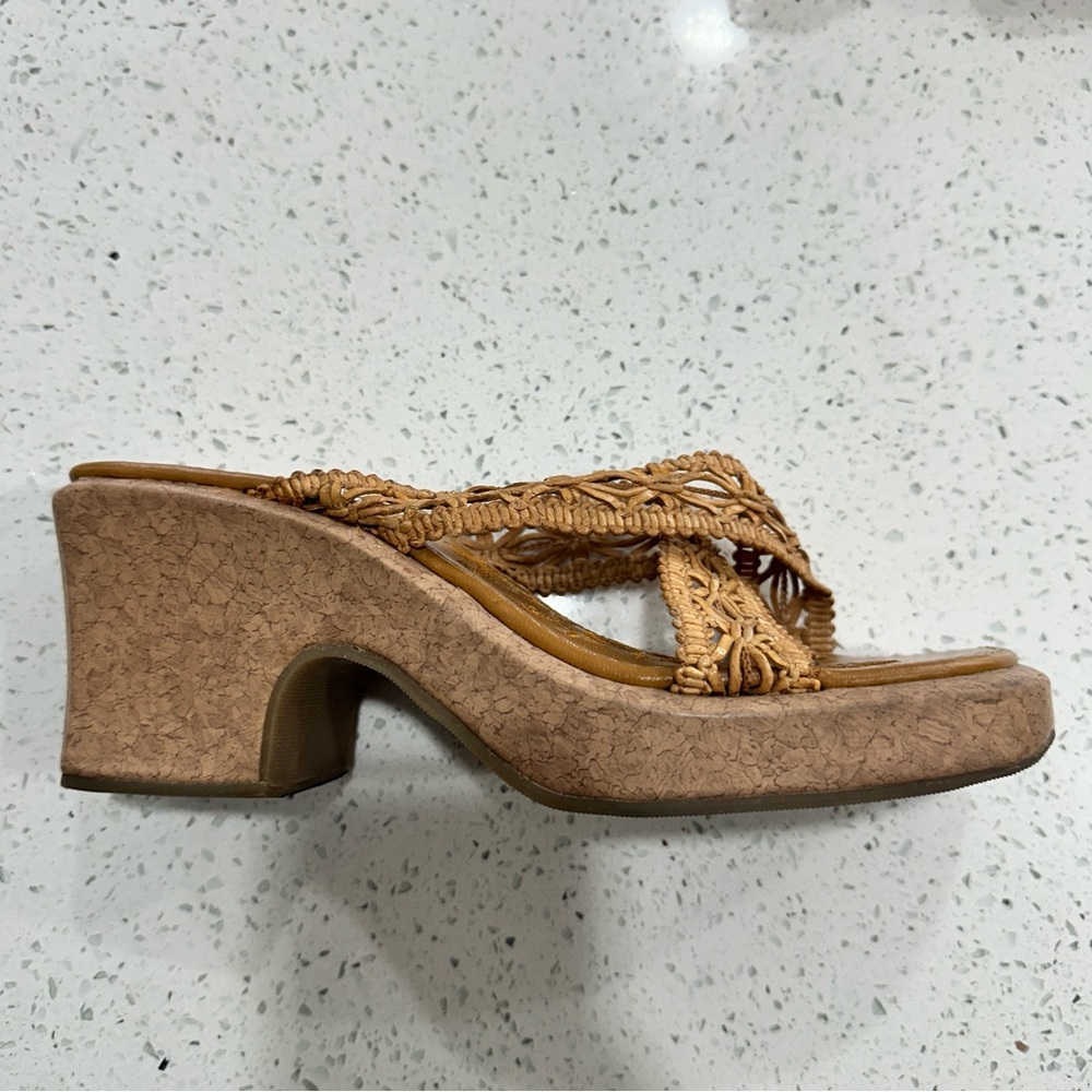 Vintage Neutralizer Y2K Women's Beige Woven Platform Sandals sz 7